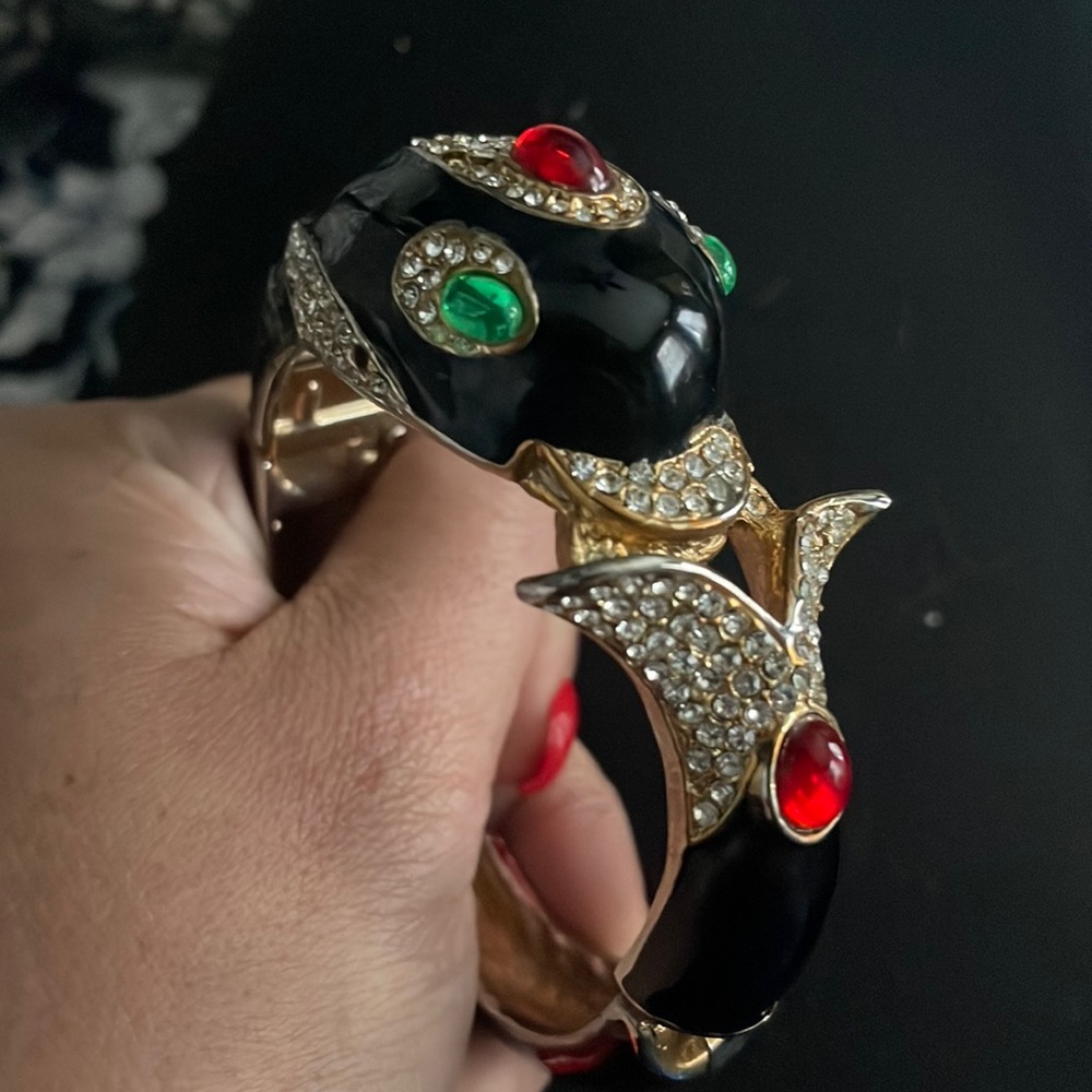 Vintage fish/dolphin rhinestone enamel bangle bracelet